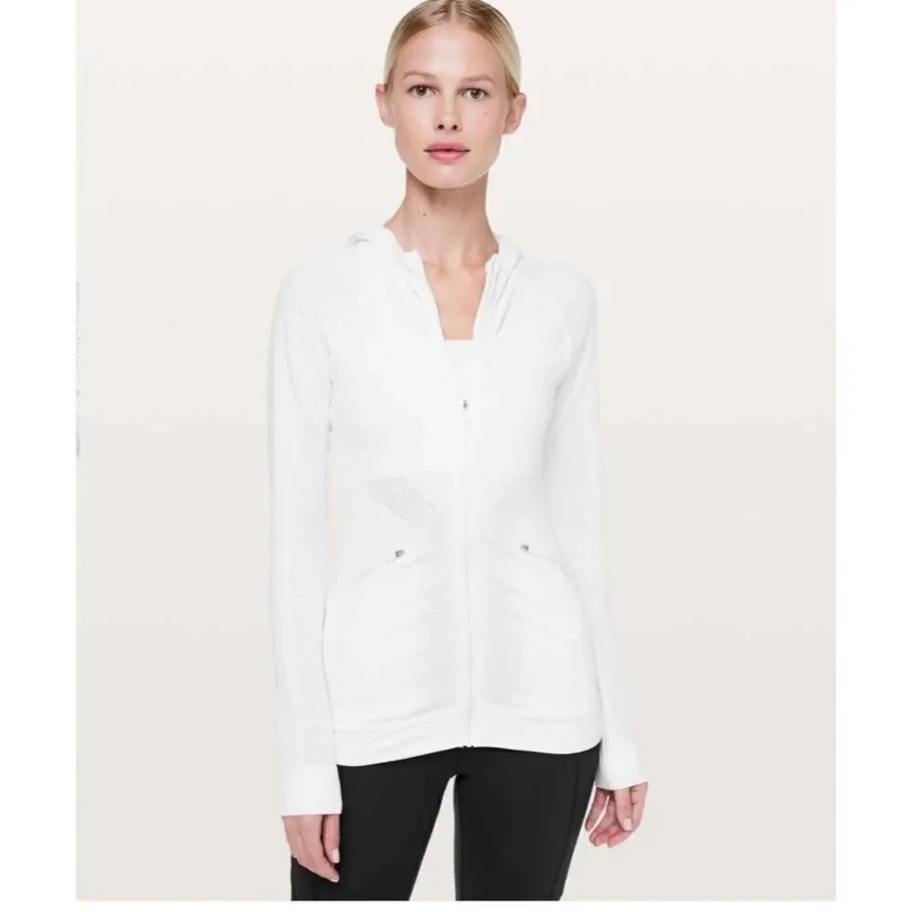 New Lululemon Ventilate Jacket Sz 8
